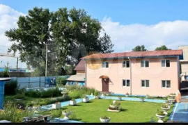 Дом 477 м² на участке 25 сот.