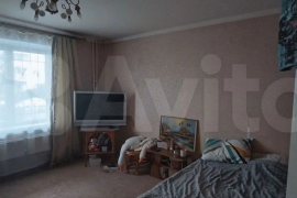 Доля в 1-к. квартире, 44 м², 1/10 эт.