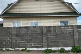 Дом 190 м² на участке 4 сот.