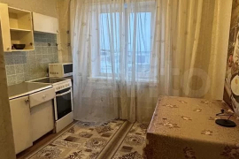 2-к. квартира, 48,2 м², 1/9 эт.