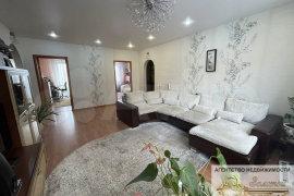 4-к. квартира, 82 м², 4/9 эт.